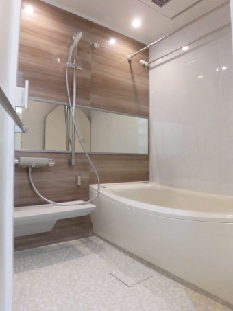 家族でゆったりくつろげる住まいに 家族でゆったりくつろげる住まいに